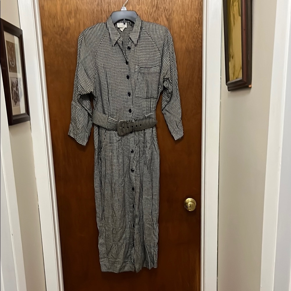 Moda International Black and White Buttoned Long Sleeve Dress